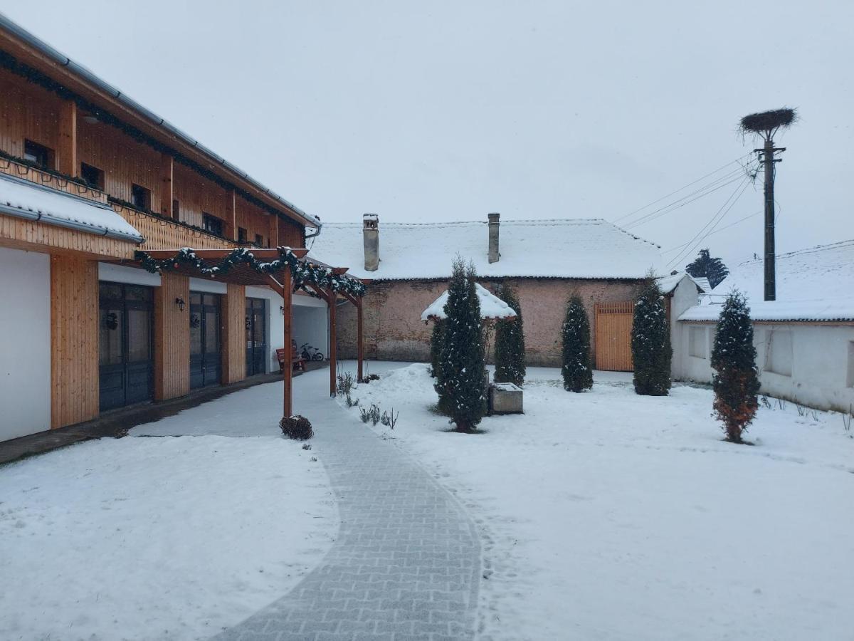 Pensiunea Keisd Saschiz Exterior photo