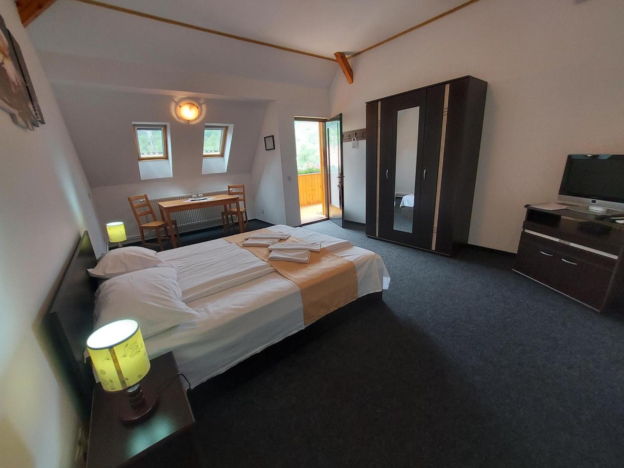 Pensiunea Keisd Saschiz Room photo